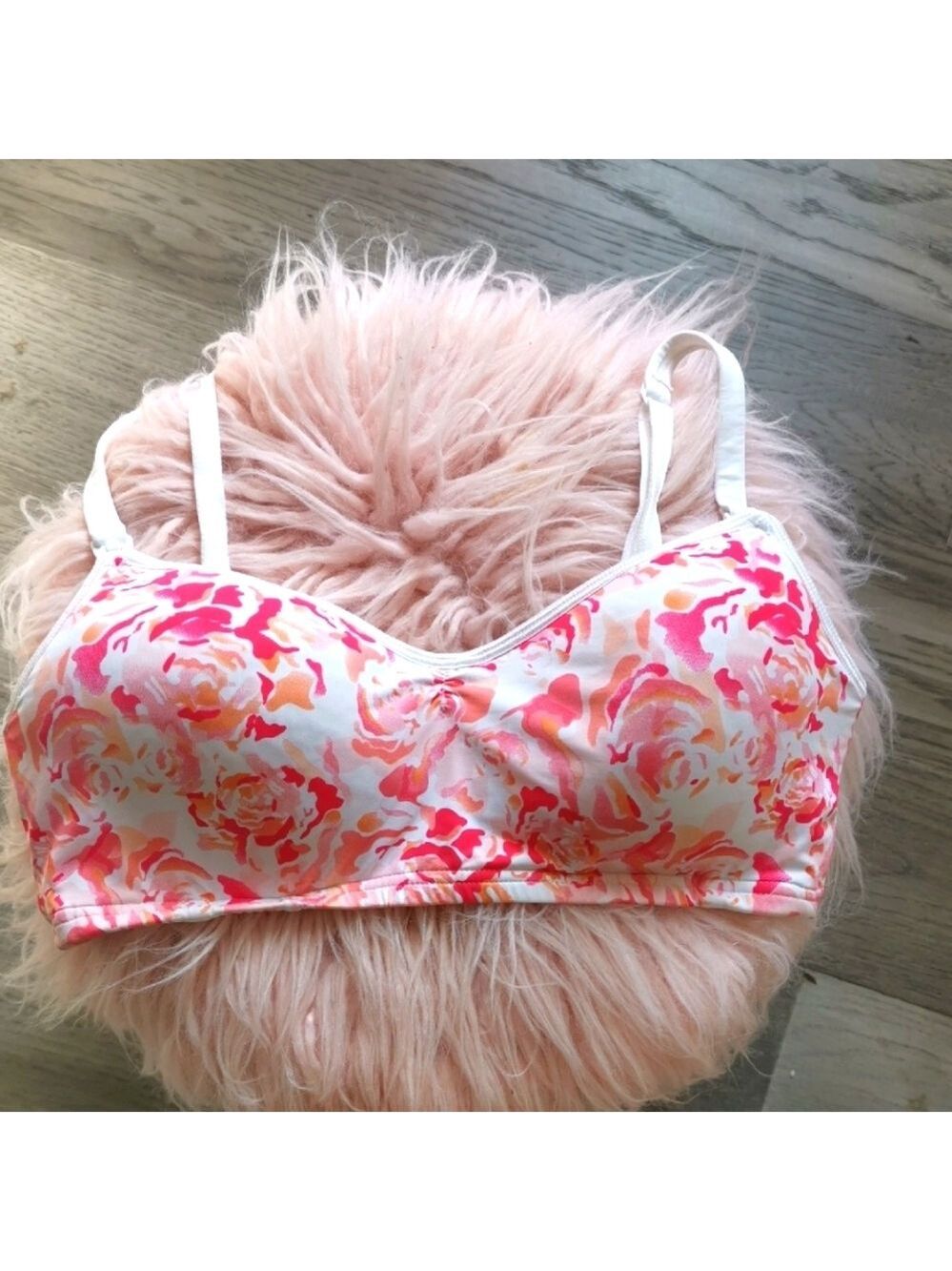 La Vie en Rose🌹lightly lined floral non wired nursing bra. Size 36B